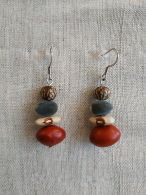 boucles d'oreilles avec 4 graines