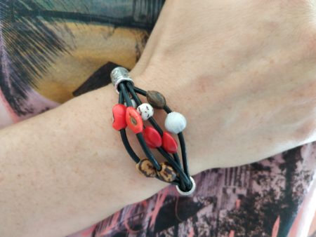 Bracelet graines entremêlées