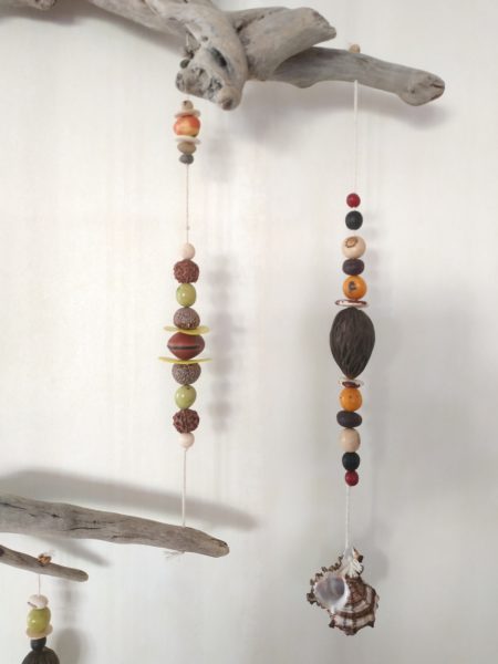 Déco murale bois flotté graines et coquillages – Image 4