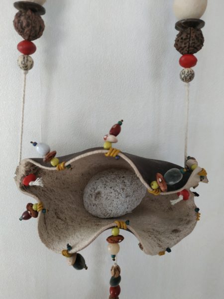 Déco murale bois flotté graines calebasse – Image 2